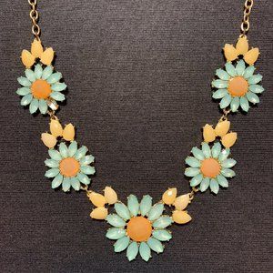 Vintage Blue Daisy Flowered Necklace